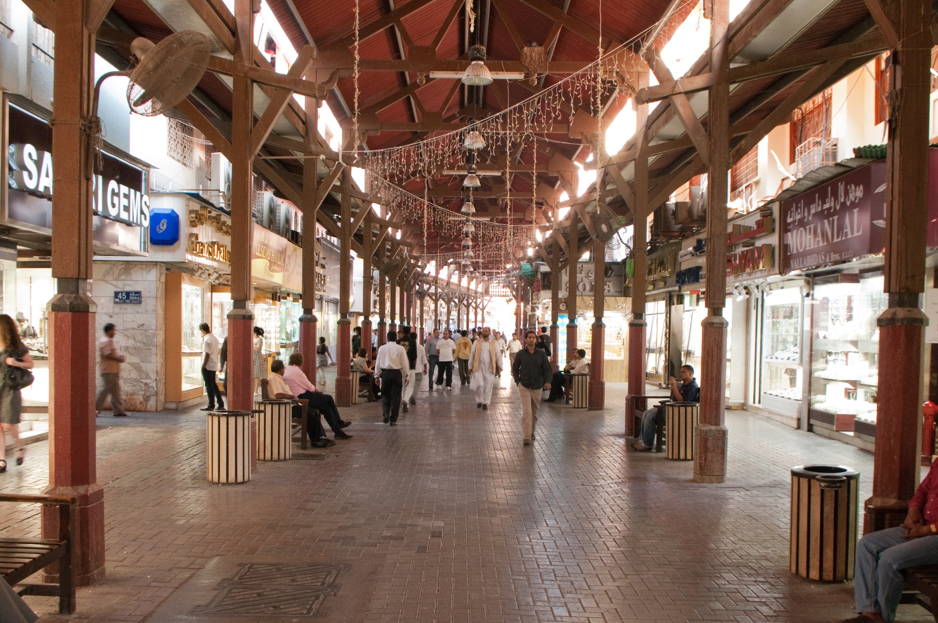 UAE Exempts Wholesale Gold and Diamond Trade From VAT