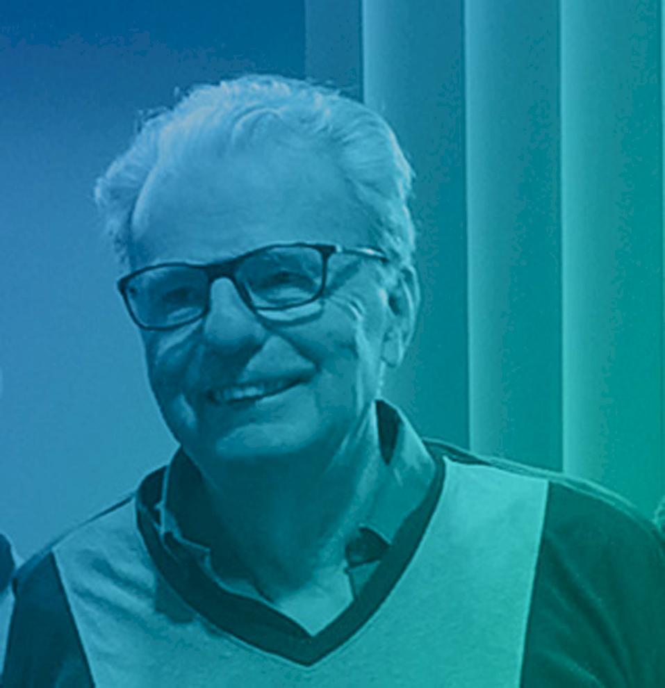 Tom de Longueville, Administrateur