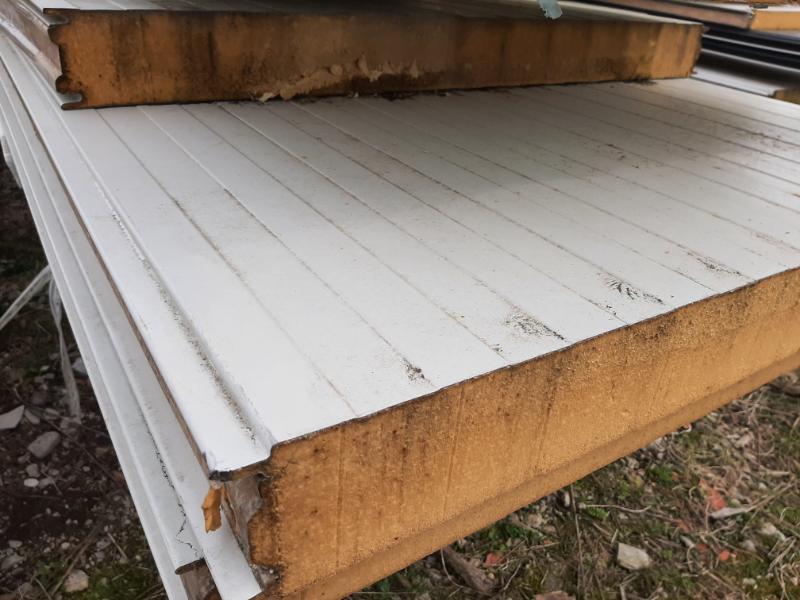 overstock-sandwichpanelen-b-keus-magazijn