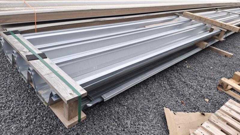 steeldeck dakplaten ca 170m&sup2;
