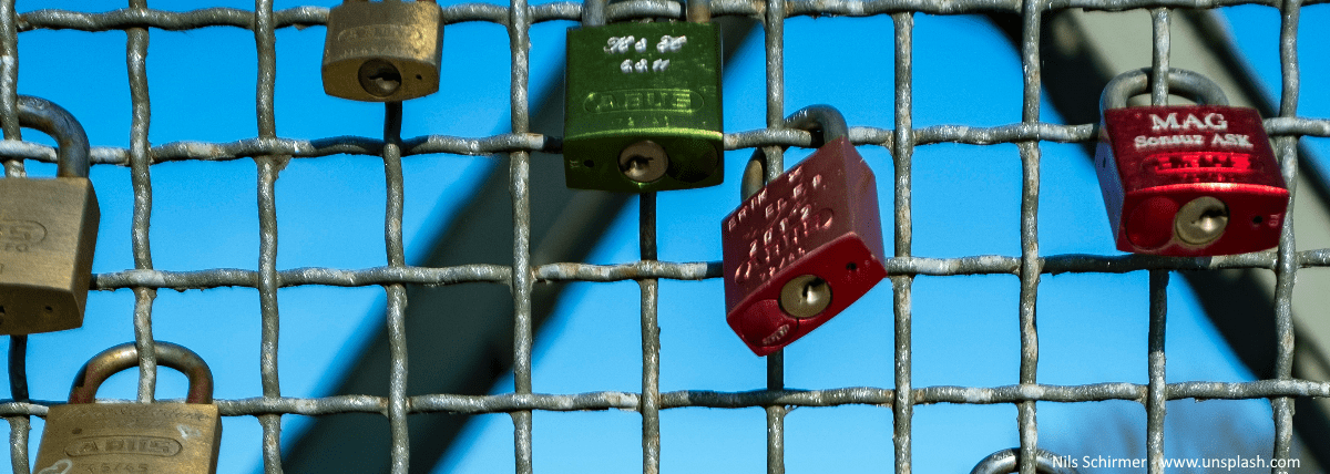 Out with a bang! - Escape room