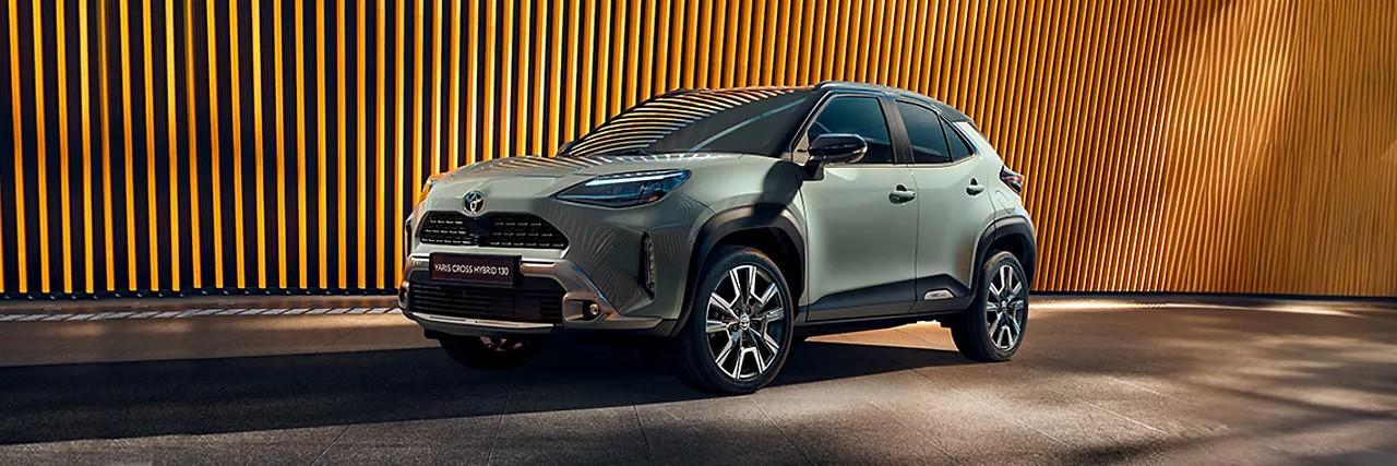 Toyota Yaris Cross Hybride | Toyota Vernaillen Ninove De Toyota Yaris Cross hybride is tot en met 31 januari 2024 te koop bij autogarage Vernaillen in Ninove voor de prijs van een benzine